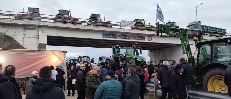 Μπροστά στις μαζικές κινητοποιήσεις των αγροτών τώρα η κυβέρνηση καλεί σε διάλογο, τι είπε ο πρωθυπουργός