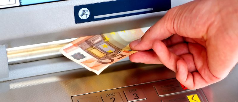 ΑΑΔΕ: Αιτήσεις για ενίσχυση de minimis για δυσμενείς καιρικές συνθήκες, παγετό και λειψυδρία, πληρωμή έως 21 Αυγούστου