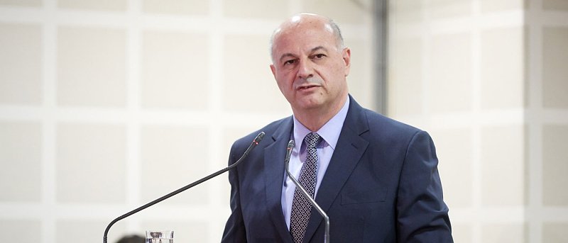 Δεν φεύγει ο Τσιάρας από το ΥπΑΑΤ, θα μείνει και θα κάνει τις πληρωμές