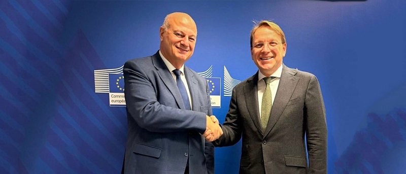 Μέτρα βιοασφάλειας για να ανακοπεί η εξάπλωση της ευλογιάς ζητά ο Βάρχελι στην συνάντηση που είχε με Τσιάρα